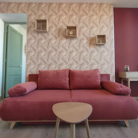 Citycenter, Aircond Flat With Bedroom Queen Size Apartmán *